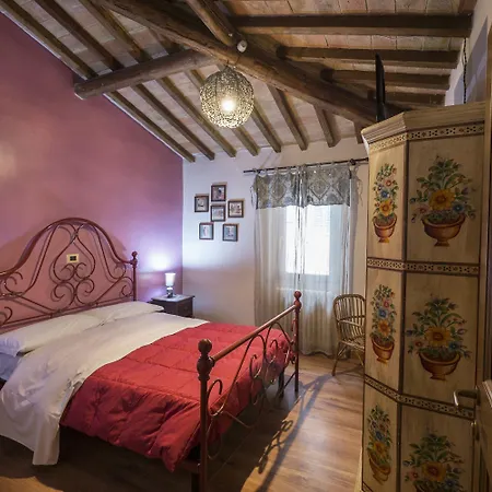 Bed & Breakfast Emporio 3*