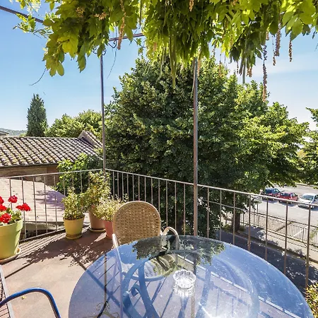 Bed & Breakfast Emporio 3*